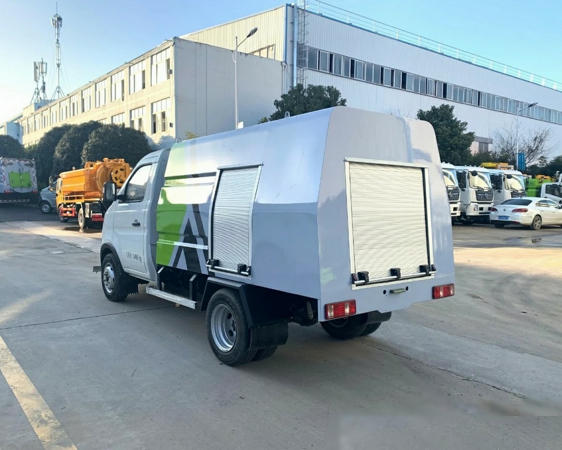 2-ton Dongfeng voll elektrischer Straßensauger