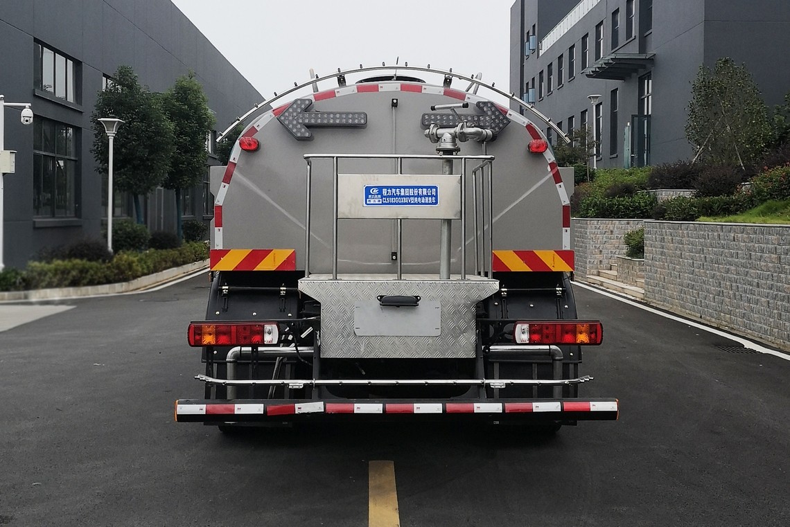 Futian Omax Elektrostraßenreinigungsfahrzeug