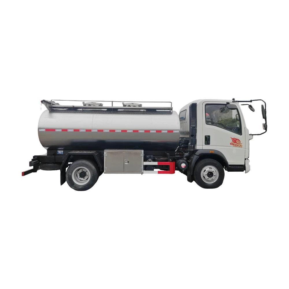 Speziell angefertigter 5000L-30000L Lebensmittelqualität Edelstahl mobiler frischer Milch Kühlwagen 304 Isoliert für die Milchtransport