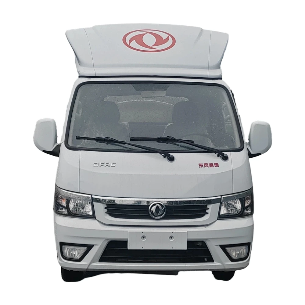 Dongfeng 4x2 kleiner 3000 Liter Edelstahl Milchwagen manuelle Übertragung frische Milch Transportfahrzeug