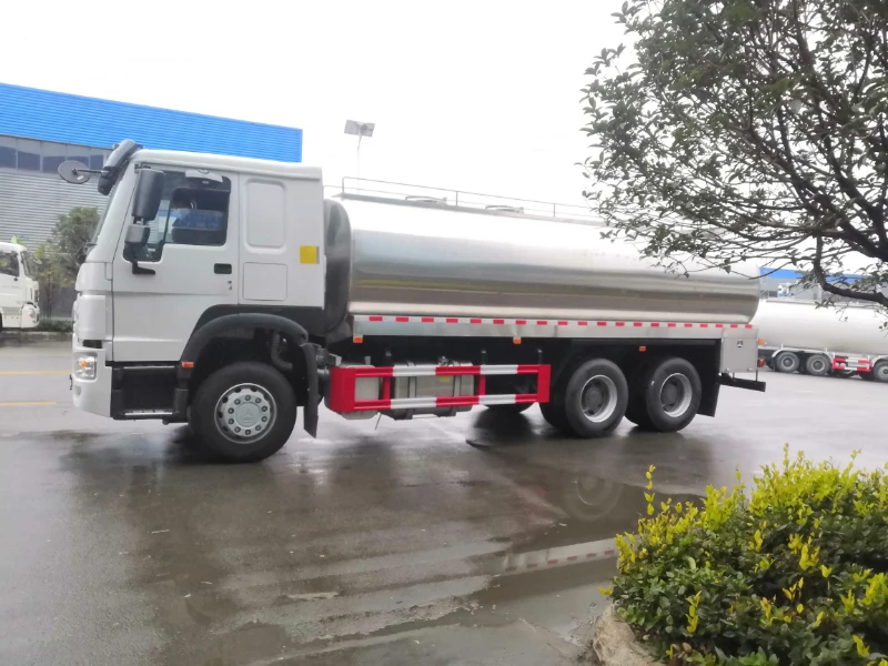 Sinotruk HOWO 6X4 Diesel Euro 4 Manual Schwere Arbeitskraft 20 Kubikmeter Wasserwerfer Lastkraftwagen Neue Kernkomponenten Motor