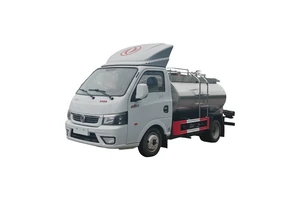 Dongfeng 4x2 kleiner 3000 Liter Edelstahl Milchwagen manuelle Übertragung frische Milch Transportfahrzeug