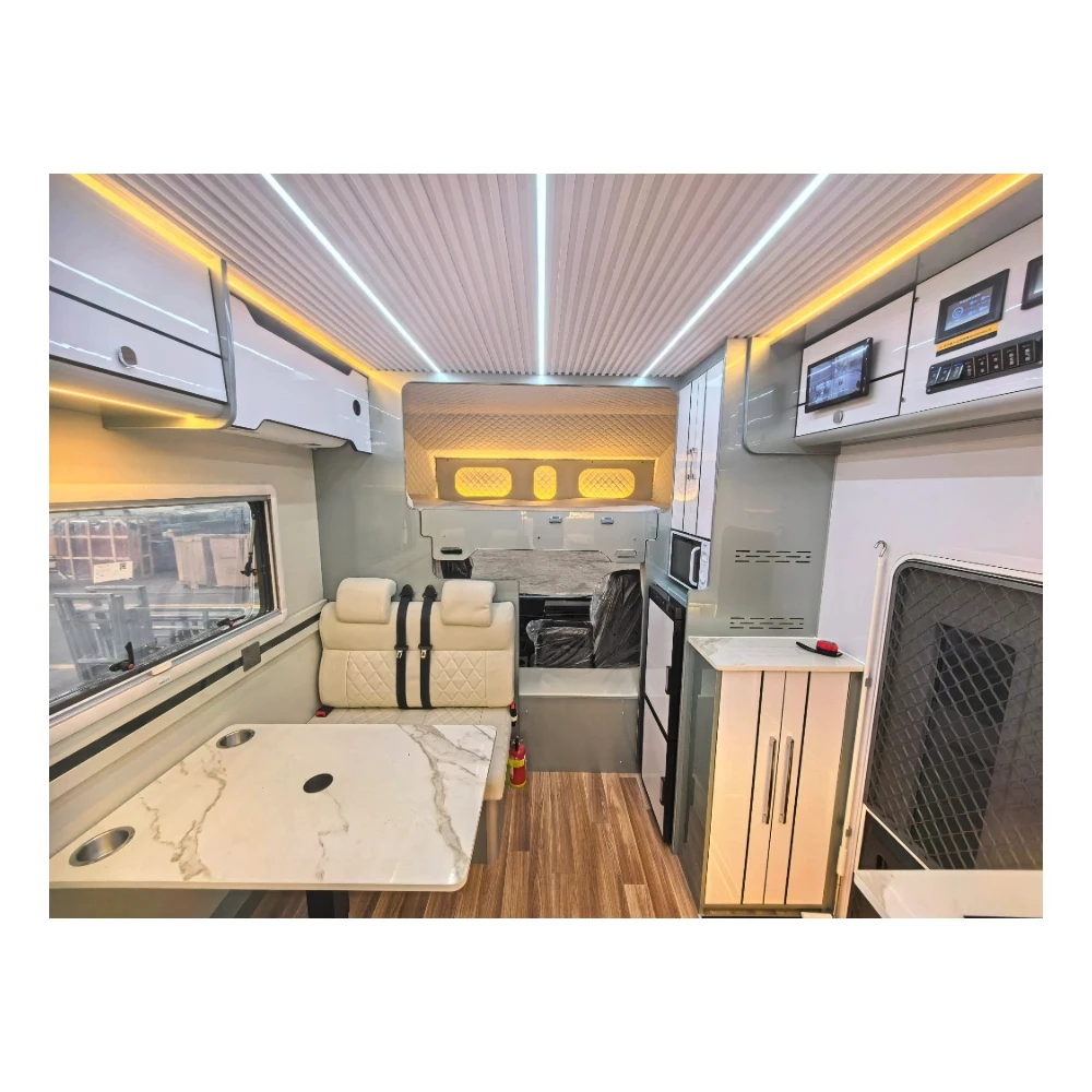 Chengli verkauft direkt SAIC-Yuejin Freizeitfahrzeuge, zum Camping, Reisen und Grillen.