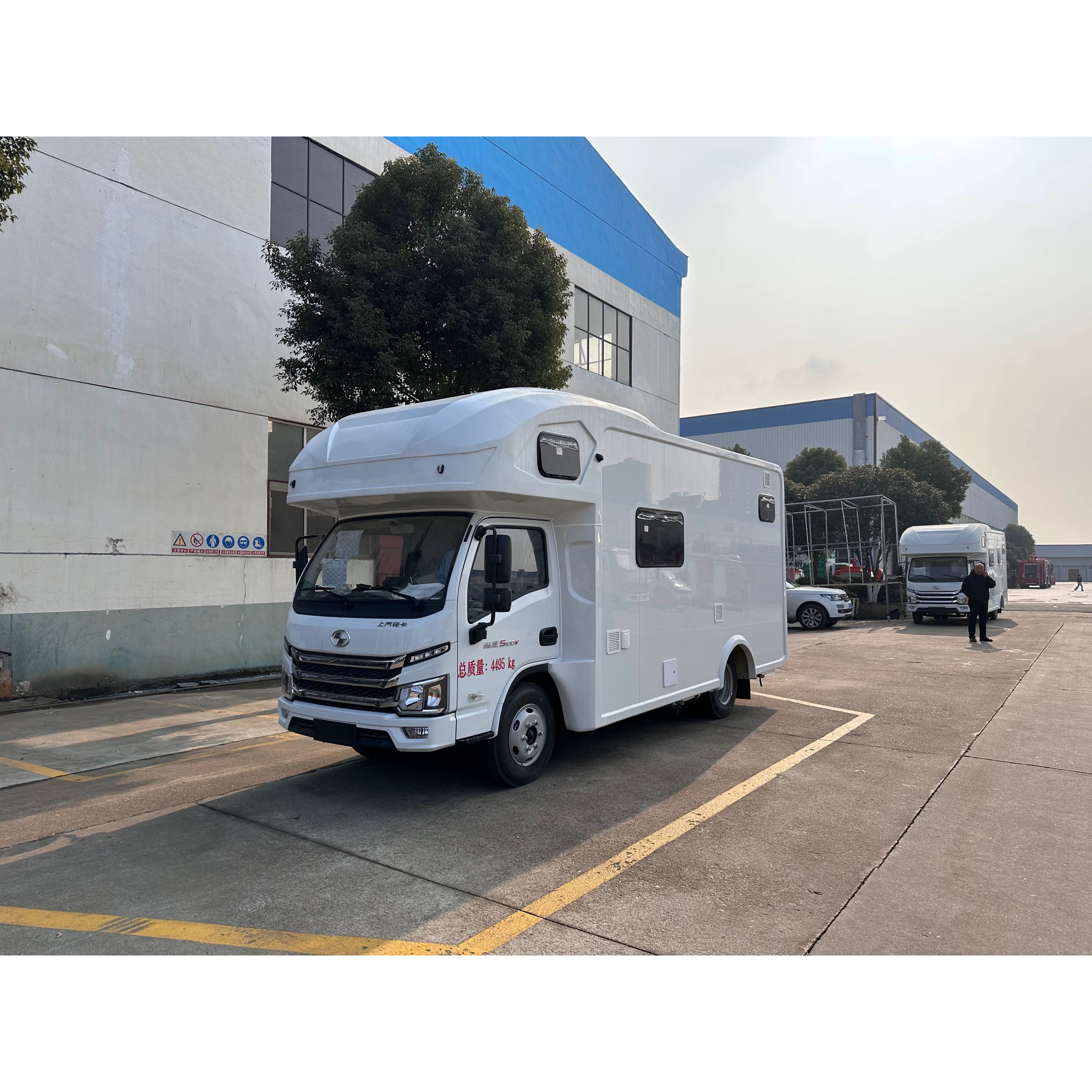 Chengli Fabrik Direktverkauf von RVs - Yujian S100 Fünf-Bett-RV
