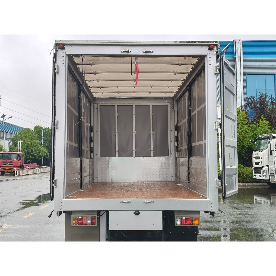 chengli Isuzu KV100 Seitenscheibenfahrzeug
