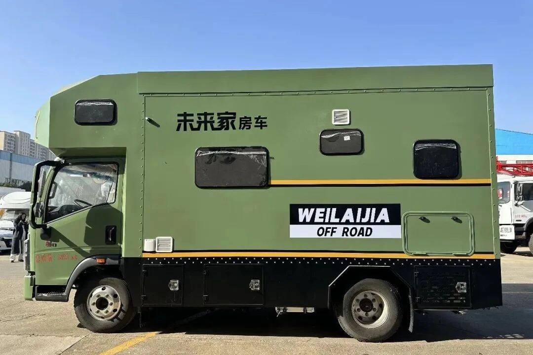 Chengli Direktverkauf von Wohnmobilen durch Sinotruk Haowo mit erhöhtem Dachmodell